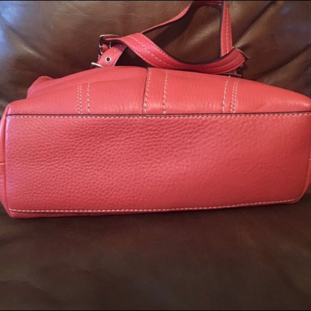Coach Tote - Picture 2 of 7